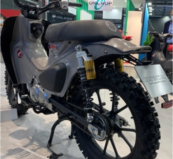 Honda Super Cub bất ngờ có thêm phiên bản mới cực hầm hố, thiết kế khiến dân tình 'điên đảo'