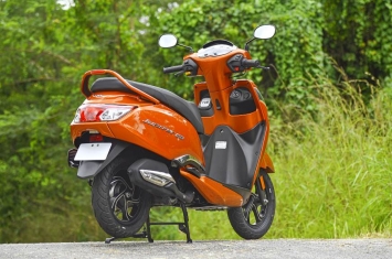 Honda Air Blade 'gục ngã' trước loạt đối thủ mới: Giá chỉ từ 23 triệu, thiết kế đẹp khó cưỡng