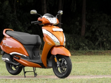 Honda Air Blade 'gục ngã' trước loạt đối thủ mới: Giá chỉ từ 23 triệu, thiết kế đẹp khó cưỡng