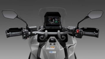 Honda X-ADV 2021 sát cánh cùng Honda SH, Vision