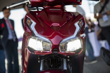 Bảng giá xe Honda Air Blade 2021 mới nhất tháng 8: Giảm tới gần 6 triệu, giá tại đại lý gây bất ngờ