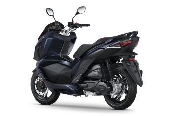 Đối thủ đáng gờm của Honda Air Blade 150i ra mắt với 43 triệu, về đại lý trong tháng 5