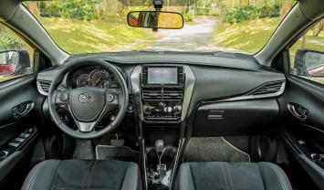 Toyota Vios 2021 tung ưu đãi hấp dẫn, 'chèn ép' Hyundai Accent, Honda City