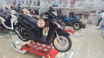 Phiên bản Honda SH 'lạ' bất ngờ về đại lý: Giá hấp dẫn, trang bị và động cơ giống SH 2020