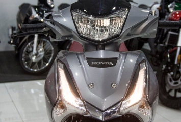 Lộ diện mẫu xe số ngang cơ Honda Future, 'lấn lướt' Yamaha Sirius về thiết kế và giá bán