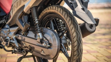 Đối thủ Honda Wave Alpha, Honda Future rục rịch về Việt Nam: Thiết kế hút mắt, giá bán gây bất ngờ