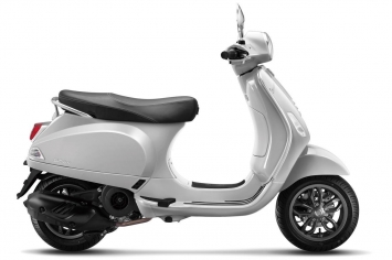 Honda SH 125i 'thất thế' trước đối thủ cực chất: Thiết kế mãn nhãn, giá đại lý 68 triệu đồng