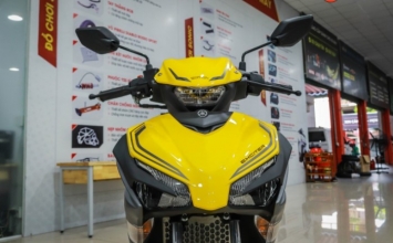 Tín đồ côn tay phát cuồng với Yamaha Exciter 155 2021 bản giới hạn, đẹp mãn nhãn tại đại lý