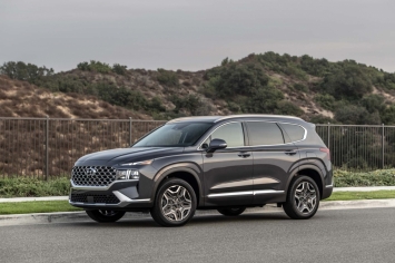 Hyundai SantaFe 2021 được bổ sung thêm phiên bản mới, giá chỉ 722 triệu, trang bị ngập tràn