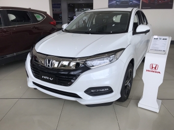 Honda HR-V 2021 bất ngờ được giảm giá cả trăm triệu đồng khiến khách Việt ngỡ ngàng