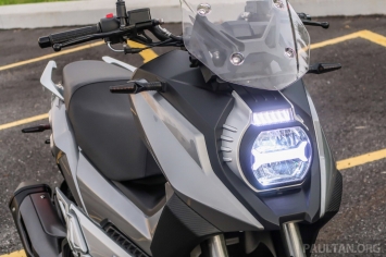 Đối thủ mới của đàn anh Honda SH 150i về đại lý: Rẻ hơn tới 30 triệu, cận cảnh thiết kế cực hút mắt