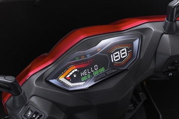 Đối thủ Honda Air Blade lộ diện: Giá ngang Honda SH vẫn hút khách nhờ thiết kế đẹp mãn nhãn