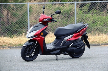 Đối thủ Honda Air Blade lộ diện: Giá ngang Honda SH vẫn hút khách nhờ thiết kế đẹp mãn nhãn