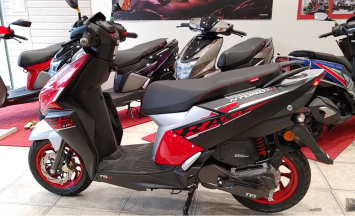 Đối thủ Honda Air Blade chính thức về đại lý với giá chỉ 26 triệu khiến dân tình ngỡ ngàng