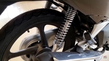 Mẫu xe số mới của Honda bất ngờ về đại lý: Đẹp mê mẩn, giá bán 'chèn ép' Honda Wave Alpha 2021