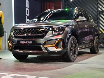 Kia Seltos 2021 bản X-Line chuẩn bị ra mắt, cận cảnh thiết kế đẹp lấn át Toyota Corolla Cross