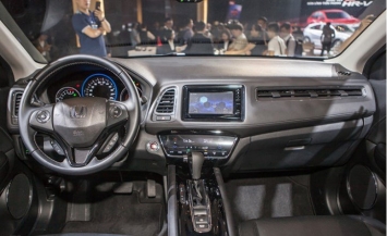 Đại lý ồ ạt giảm giá tới 160 triệu đồng cho Honda HR-V 2021, tăng sức ép lên Kia Seltos