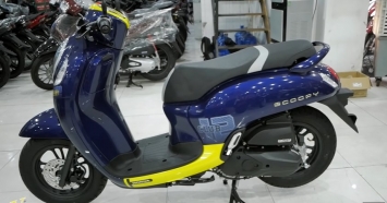 Mẫu xe ga Honda đắt ngang Honda SH bất ngờ về đại lý Việt, diện mạo cuốn hút khiến dân tình bấn loạn