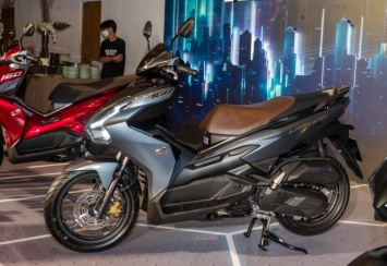Cận cảnh mẫu xe ga Honda sắp về đại lý Việt, hứa hẹn đắt hàng hơn cả Honda SH nhờ diện mạo hút mắt