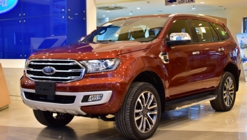 Ford Everest giảm giá