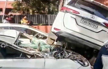 Toyota Fortuner, Honda City tai nạn