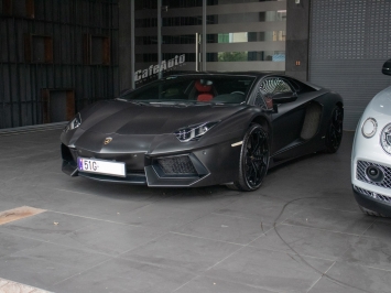 Siêu xe Lamborghini Aventador LP700-4 độ DMC của Đặng Lê Nguyên Vũ