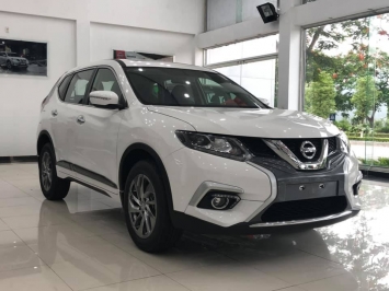 Xe ô tô giảm giá Nissan X-Trail 2019