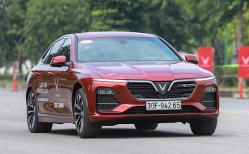 Bảng giá lăn bánh VinFast Lux A2.0 tháng 10/2020: Tổng ưu đãi lên tới 300 triệu đồng ảnh 1