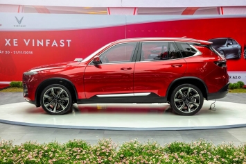 Bảng giá xe VinFast Lux SA2.0 tháng 9/2020: Giảm giá sốc lên tới 150 triệu đồng! ảnh 2