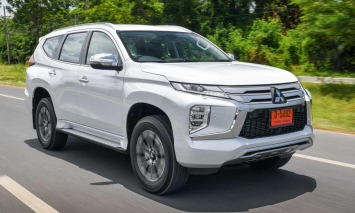 Đối thủ của Toyota Fortuner bất ngờ xả hàng giảm sốc 250 triệu, giá rẻ hơn Ford Everest, Mazda CX 8 ảnh 3