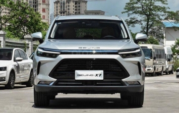 Đối thủ ‘so kè’ Honda CR-V, Mazda CX-5 cháy hàng cực ‘nóng’, khách Việt ồ ạt săn lùng như Kia Seltos ảnh 3