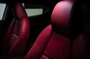 mazda 3 edition100