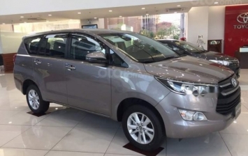 Toyota Innova 2020