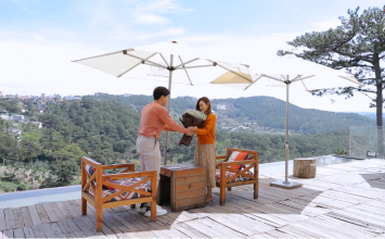Phan-ung-cua-lan-ngoc-sau-khi-xuat-hien-clip-chi-dan-to-tinh-midu-tai-da-lat-khien-cdm-ngo-ngang