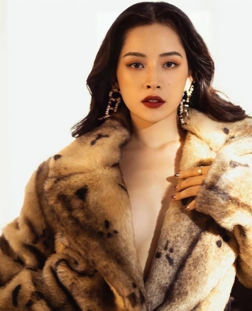 Cdm-choang-vang-khi-chi-pu-tung-anh-tha-rong-than-hinh-nong-bong-khong-kem-canh-ngoc-trinh-2