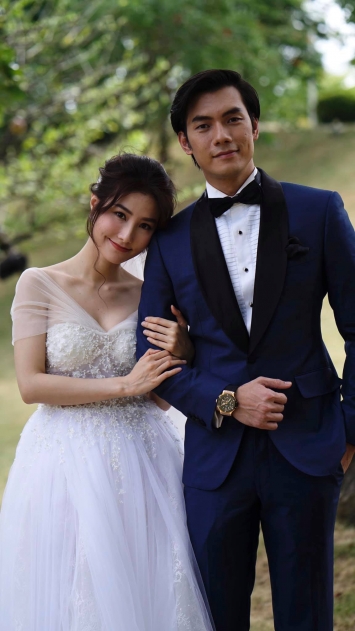 Toan-canh-le-cuoi-cua-diem-my-9x-khan-gia-tam-tac-khen-ngoi-co-dau-chu-re-xung-doi-vua-lua-5