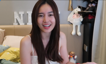 Clip-giuong-chieu-cua-lan-ngoc-lo-ro-nhan-sac-that-cung-nhau-than-hinh-manh-mai-khien-cdm-thich-thu