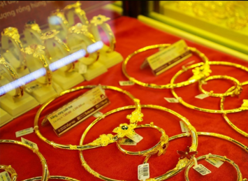 Gia-vang-28-1-vang-tiep-tuc-giam-sau-o-ca-trog-va-ngoai-nuoc