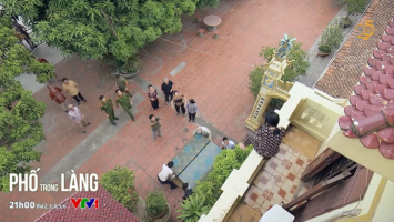 Pho-trong-lang-tap-13-ong-trung-gao-thet-khi-thay-vo-muon-nhay-lau-nam-cung-hang-xom-lo-sot-vo