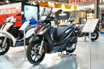 Piaggio Medley 2020 ra mắt với diện mạo cực bắt mắt, cạnh tranh trực tiếp với Honda SH 2020