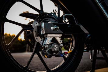 Satria 150 độ ‘lột xác’ ngoạn mục, trở nên vô cùng sắc nét trong diện mạo mới