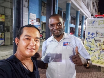 995 ngày vòng quanh thế giới bằng xe máy, phượt thủ Đăng Khoa đã có mặt tại Châu Phi