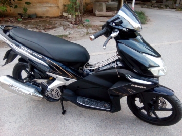 Chiếc Honda Air Blade giá chỉ 10 triệu đồng: Rẻ hơn Honda Vision 20 triệu khiến dân tình sửng sốt ảnh 3
