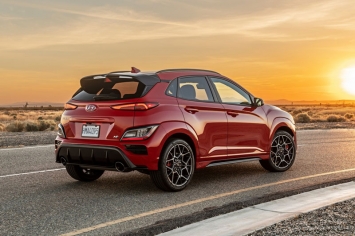 Tuyệt phẩm SUV đô thị Hyundai Kona lộ bản mới, trang bị chất lừ khiến Honda HR-V, Kia Seltos 'lu mờ' ảnh 3