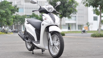 Siêu đối thủ Honda SH Mode giá 45 triệu, rẻ ngang Honda Lead 2021 ‘đốn tim’ khách Việt ảnh 1