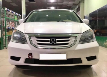 Chiếc Honda Odyssey rẻ hơn Mitsubishi Xpander 150 triệu, ngoại hình đẹp ngang Toyota Innova ảnh 1