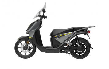 Kỳ phùng địch thủ Honda SH 125i lộ diện: Sức mạnh ngang cơ vua xe ga, khách Việt ngỡ ngàng vì giá xe ảnh 3