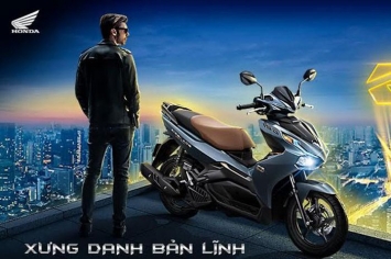 Honda Air Blade ưu đãi sốc khiến Honda Vision, Lead đỡ không kịp: Mua 1 tặng 1, quà tặng ngập tràn ảnh 2