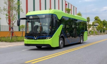 Tỷ phú Phạm Nhật Vượng bất ngờ nhận tin vui khi VinFast tiếp tục được báo nước ngoài ca ngợi hết ý ảnh 3