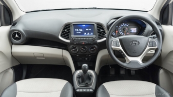 'Đàn em' Hyundai Grand i10 gây xôn xao với giá rẻ 148 triệu, ngoại hình đẹp lấn át Kia Morning 2021 ảnh 3